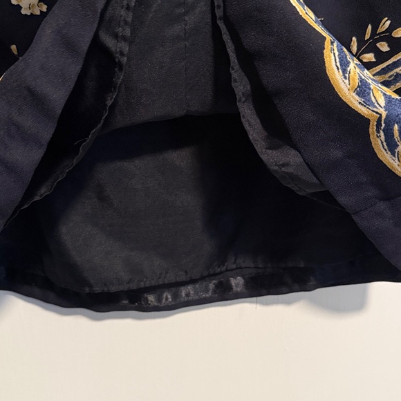 ☀️ En Avance Navy Blue Floral Skirt - Picture 7 of 8